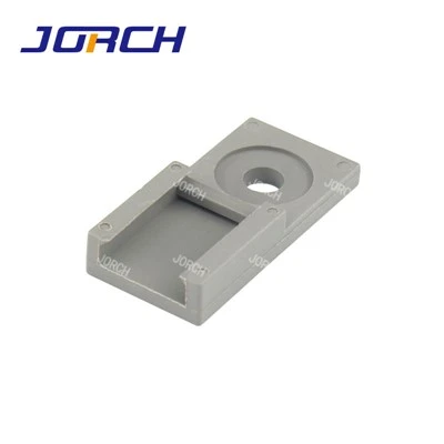 Komponen Elektronik Deutsch 1011-026-0205 Braket Pemasangan Abu-abu Untuk Fod Konektor Pria Seri DT